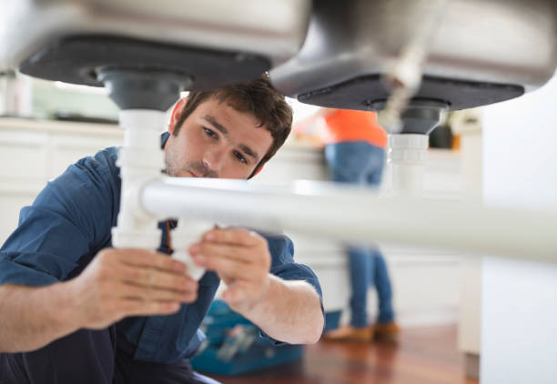 Best Emergency Plumber  in Burns, TN